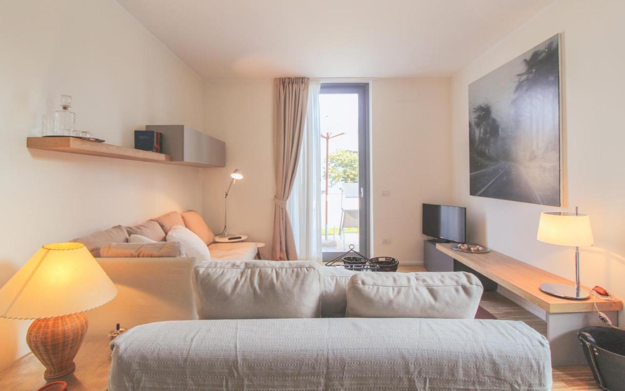 Residenza I Melograni - Suite Domaso Dış mekan fotoğraf
